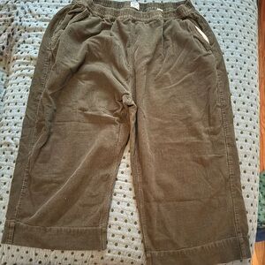 Wide Leg Corduroy Pants in Brown